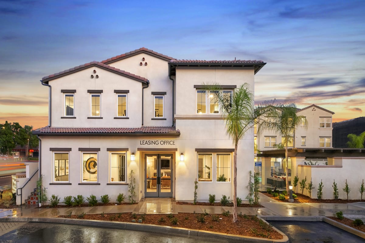 Riverside, CA Luxury Apartments | Lincoln Village | Gallery