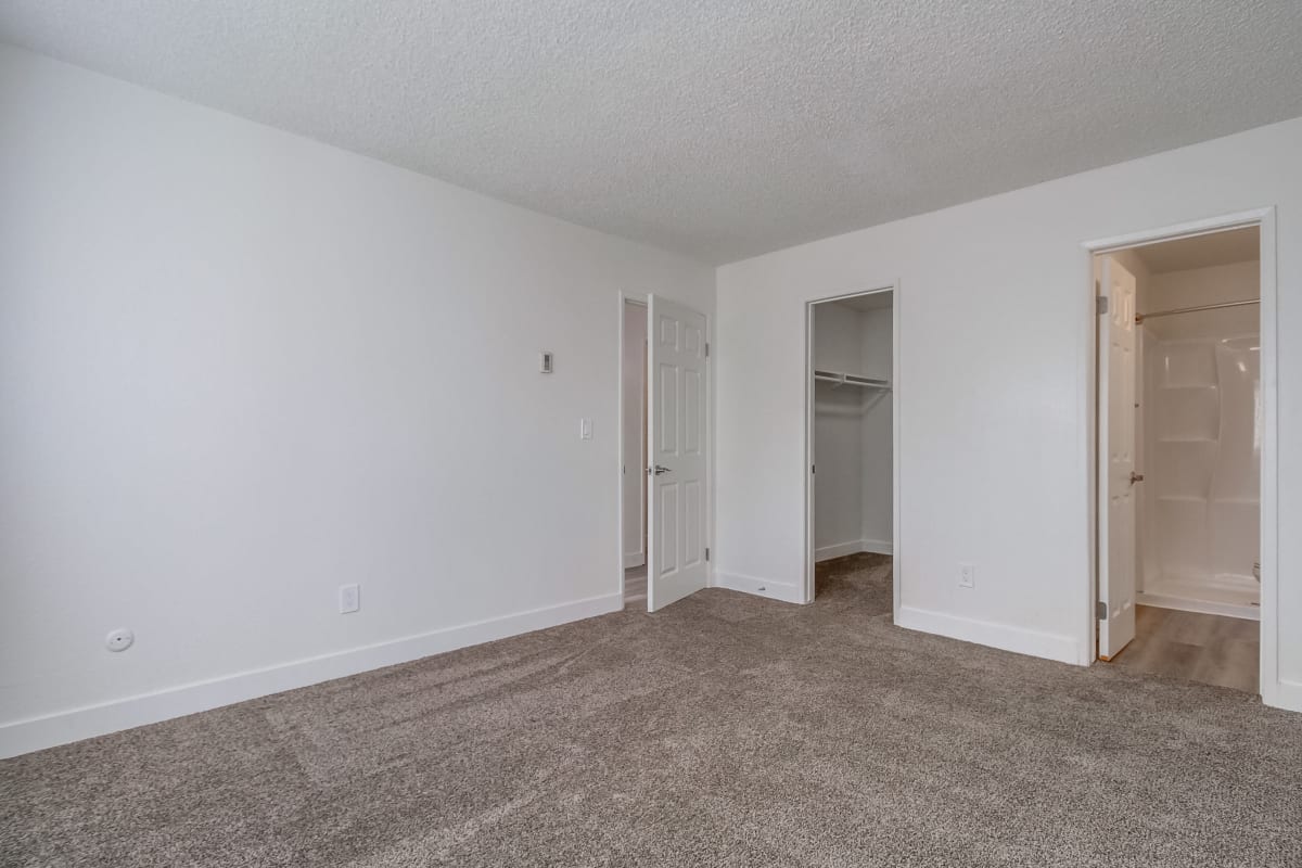 Photos and Video of Mesa Vista Apartment Homes in San Diego, CA