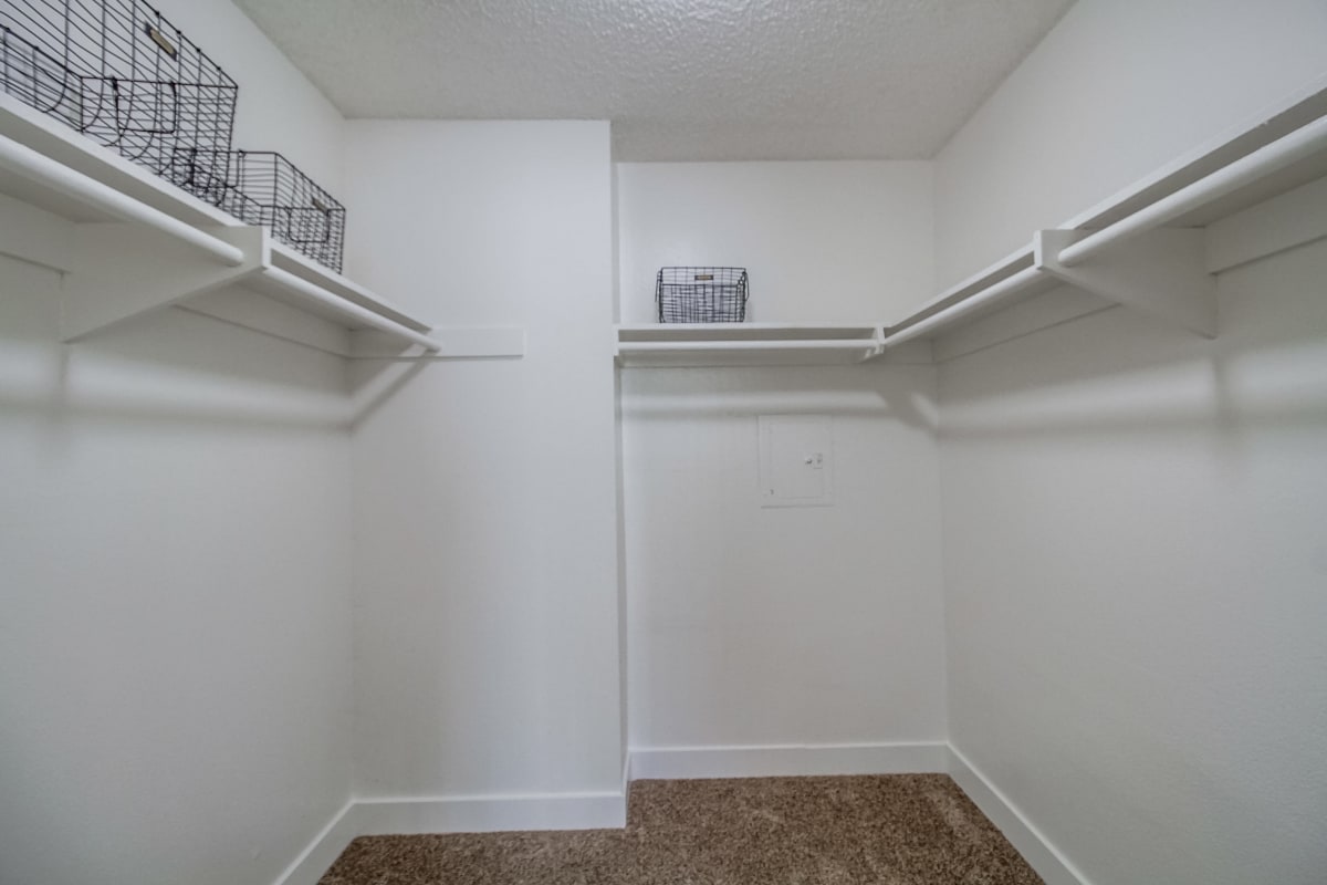 Photos and Video of Mesa Vista Apartment Homes in San Diego, CA