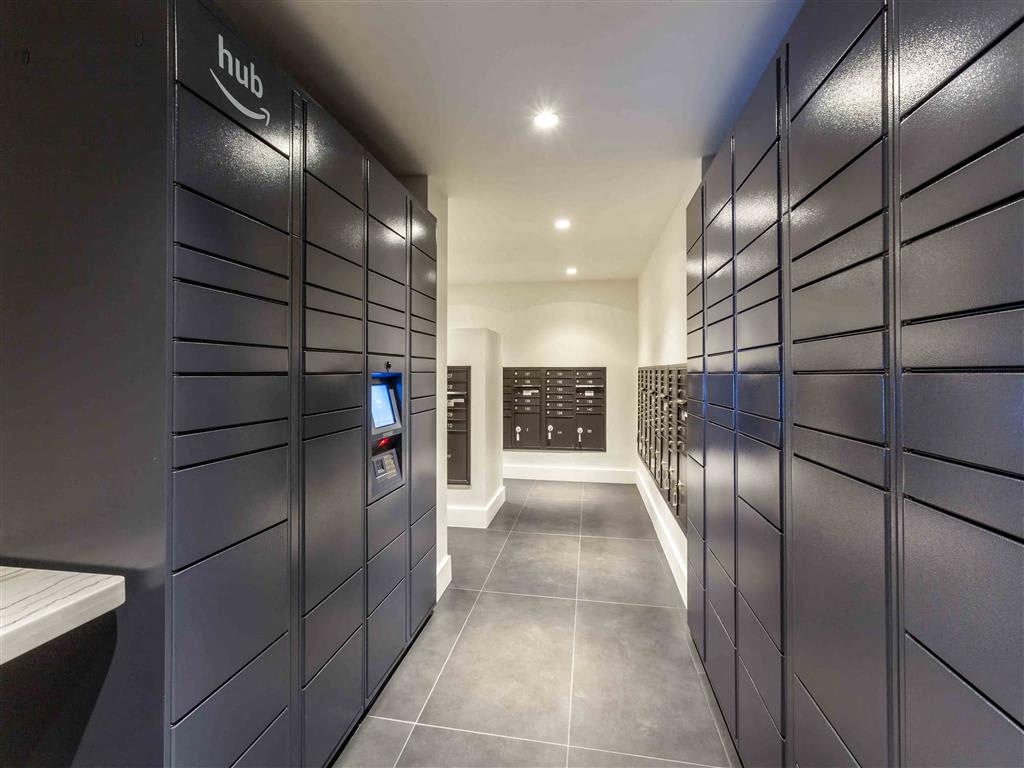 Shared interior space at Circa Central Avenue.
