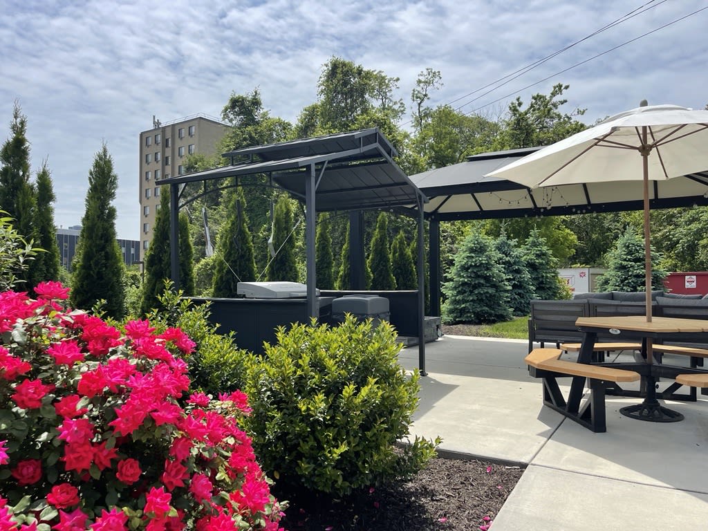 Photos | Apartments in Camp Hill, PA | CenterPointe Apartments