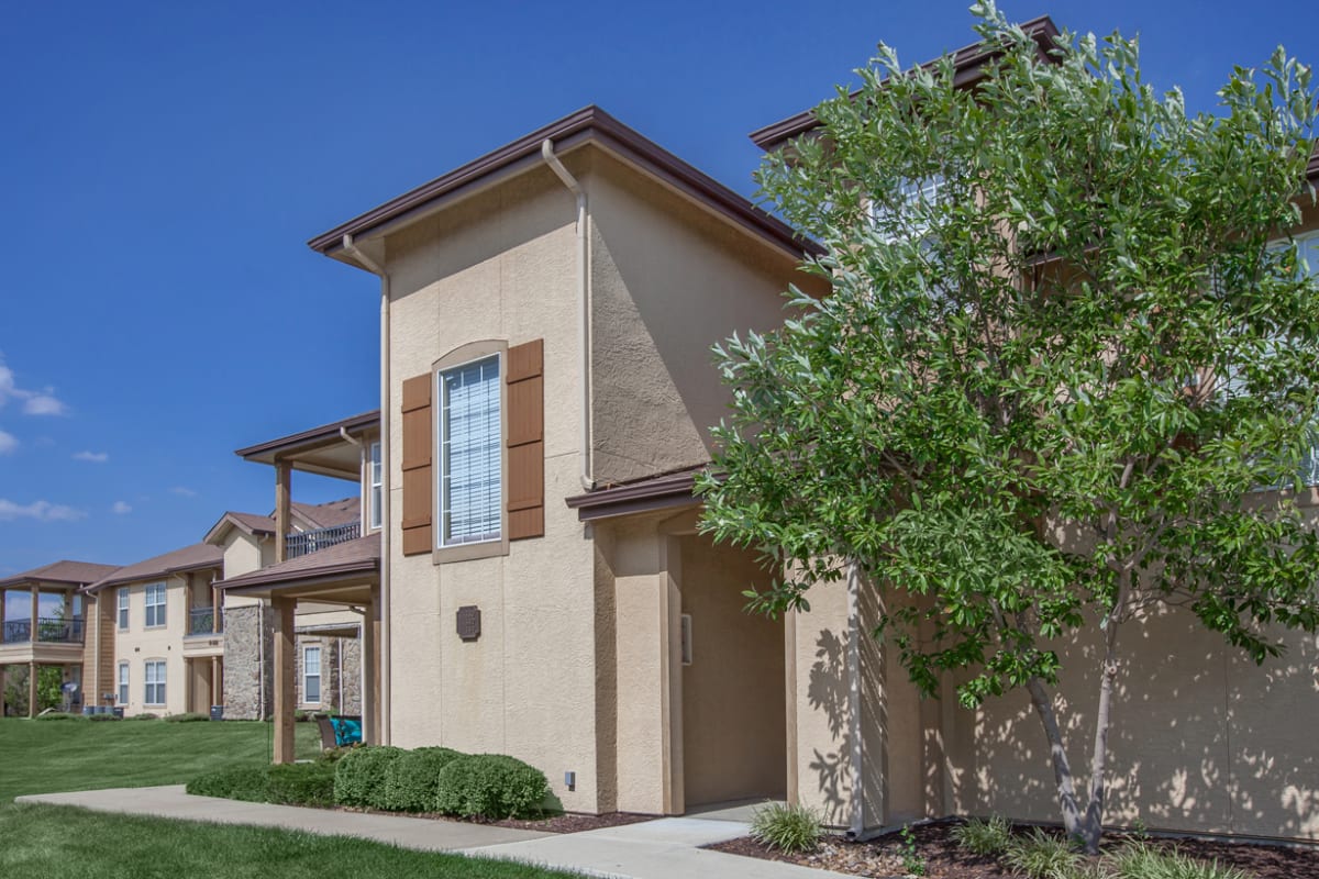 Apartments for Rent in Olathe, KS Avignon Apartment Homes