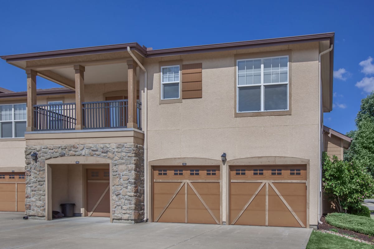 Apartments for Rent in Olathe, KS Avignon Apartment Homes