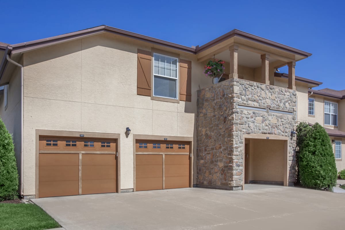 Apartments for Rent in Olathe, KS Avignon Apartment Homes