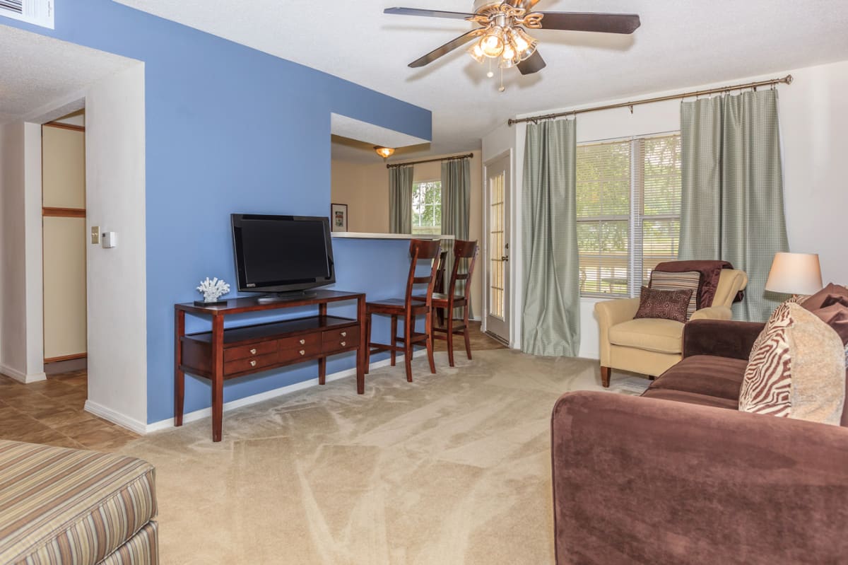Overland Park Apartments for Rent Stonebriar Photos