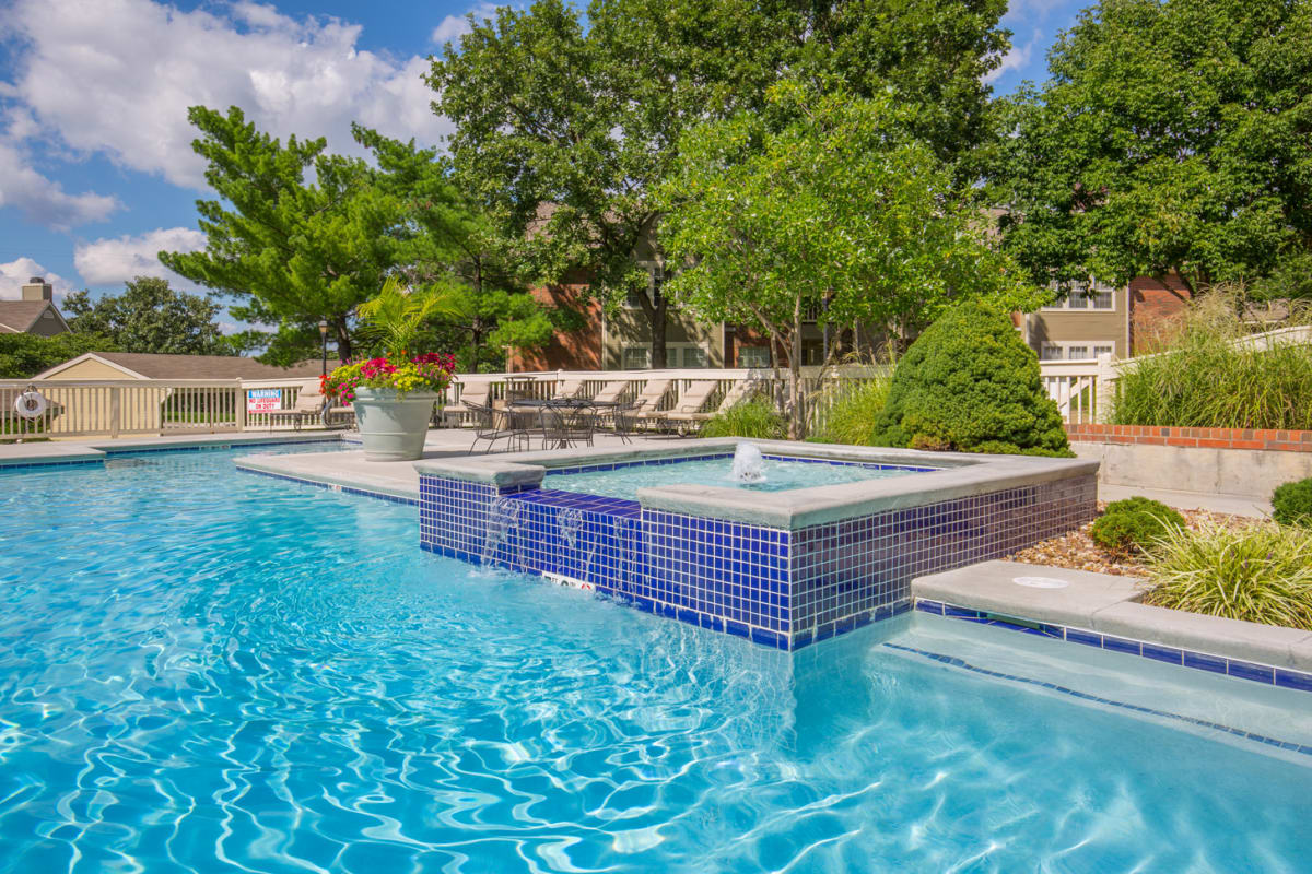 Overland Park Apartments for Rent Stonebriar Photos