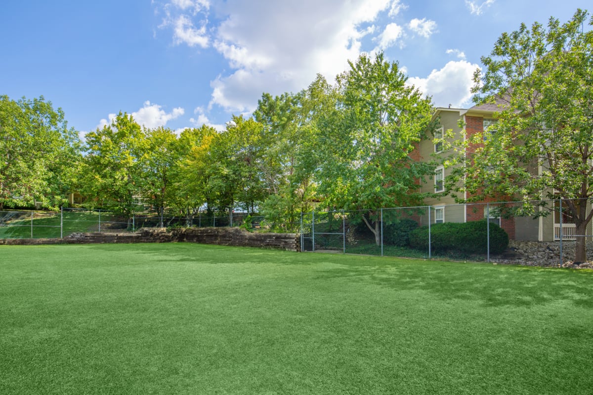 Overland Park Apartments for Rent Stonebriar Photos