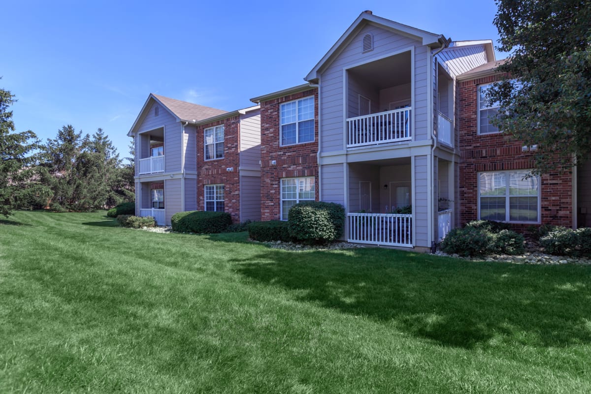 Overland Park, KS Apartments for Rent Wynnewood Farms