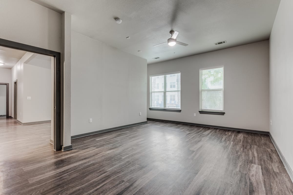 Lofts on Main Photos Apartments Near San Antonio College