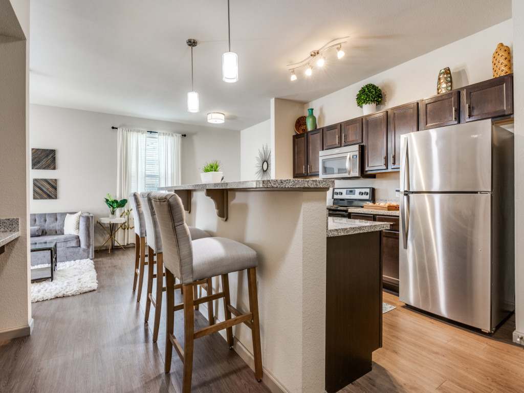 Creekside South Apartments apartment photo