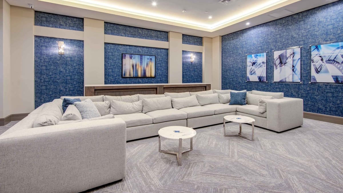 10X Addison Place Photos North Naples Apartments