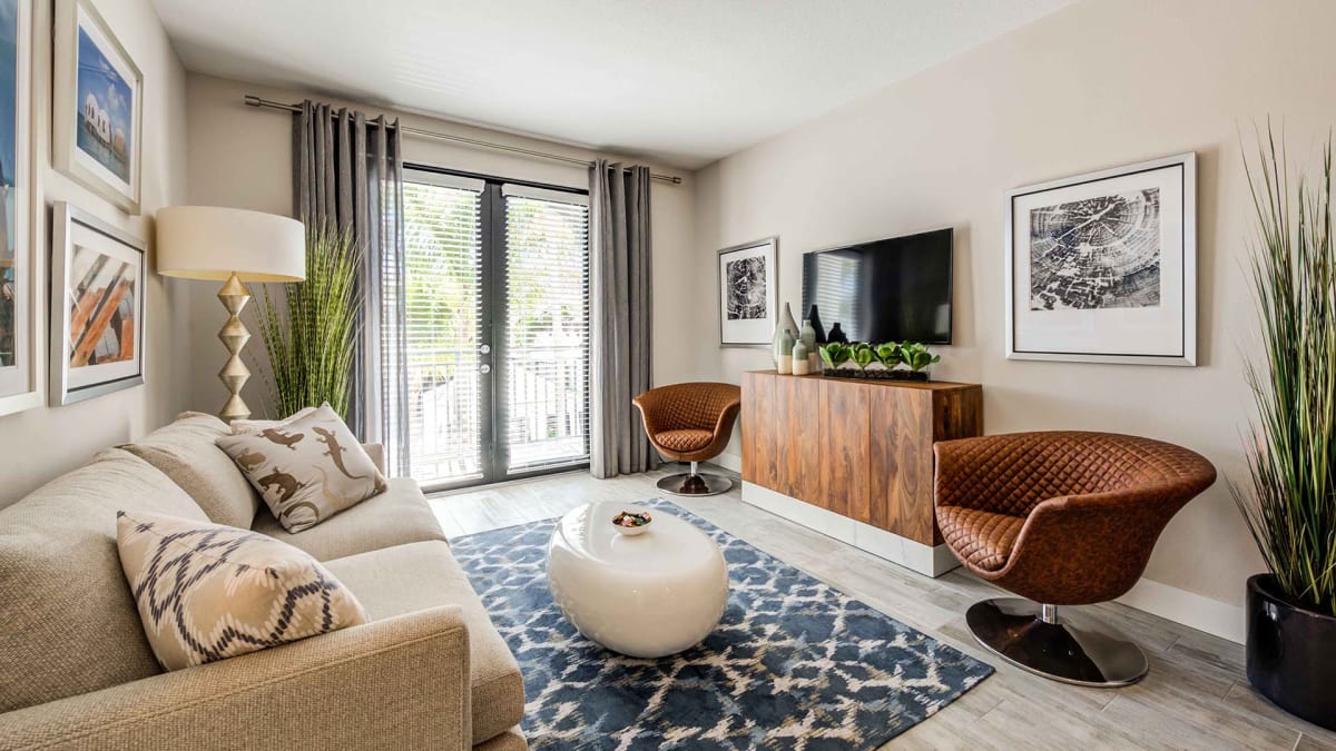 10X Addison Place Photos North Naples Apartments