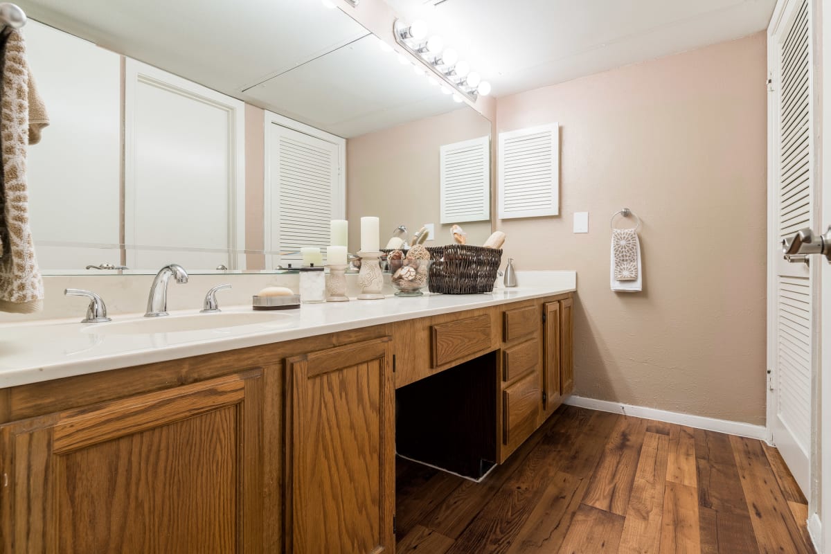 Photos and Video of Tiburon in Dallas, TX