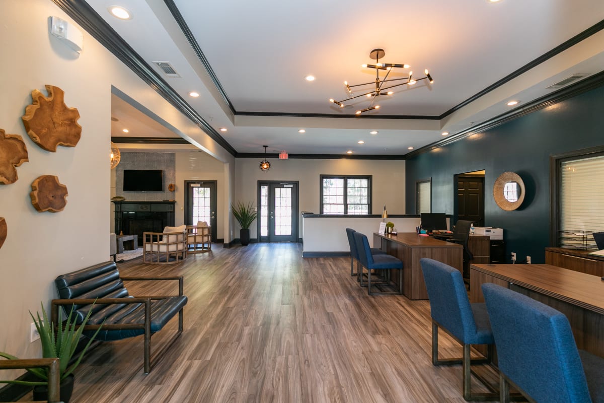 Brentwood Downs Photos Apartments Near Tech