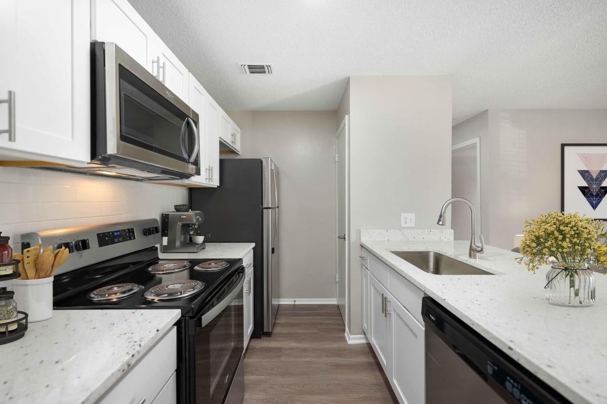 Photos Apartments Near Millenia Mall