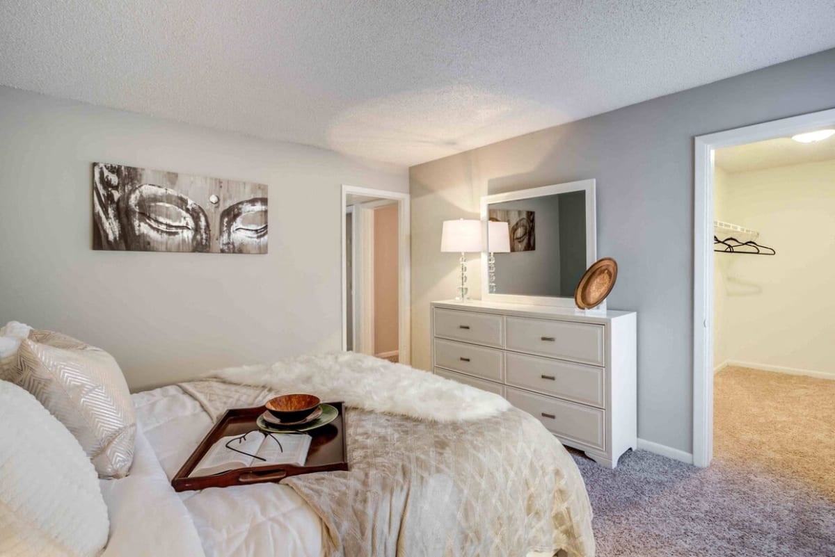 Photos Town 'N' Country Apartments Fort Myers FL