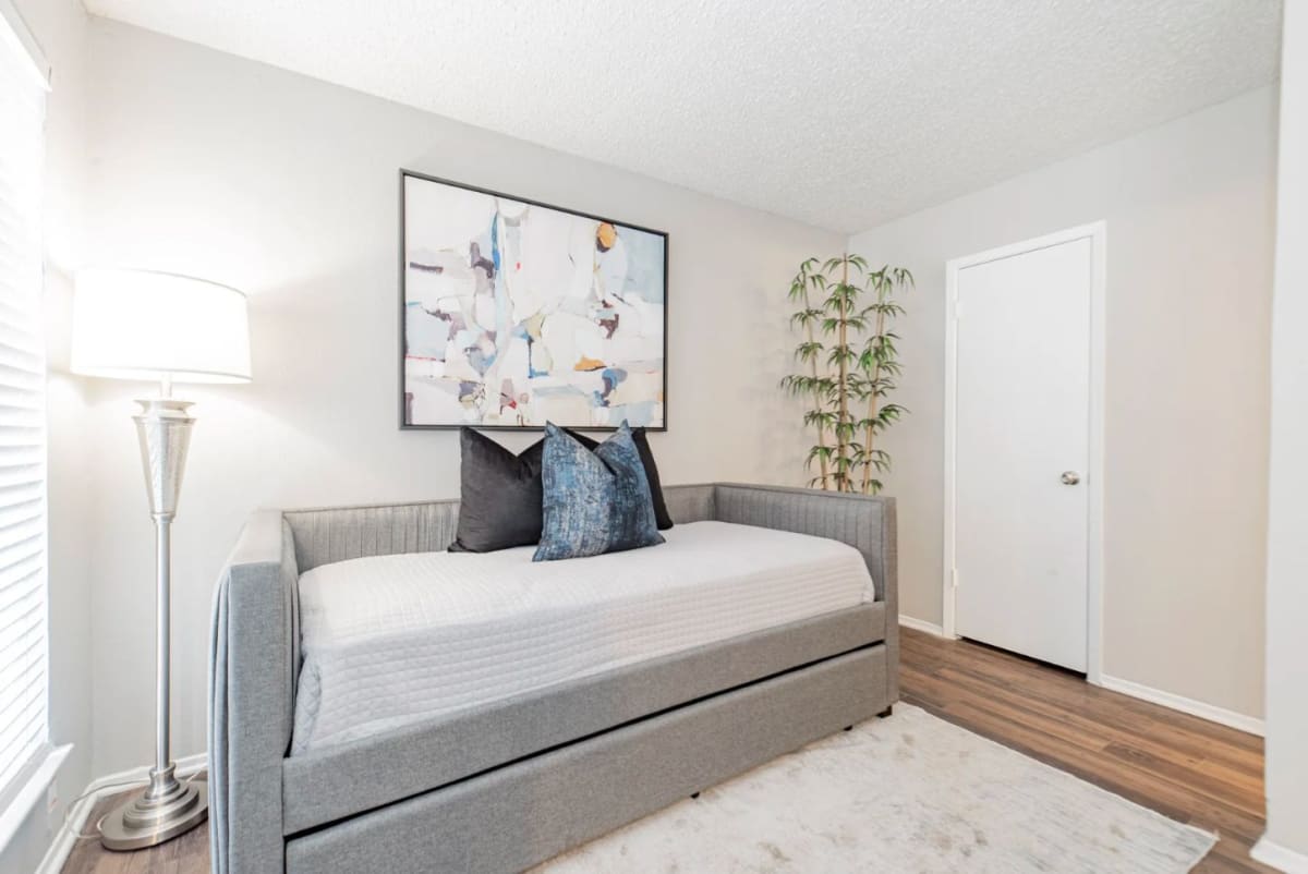 Parks at Walnut Photos Apartments Near Richland College