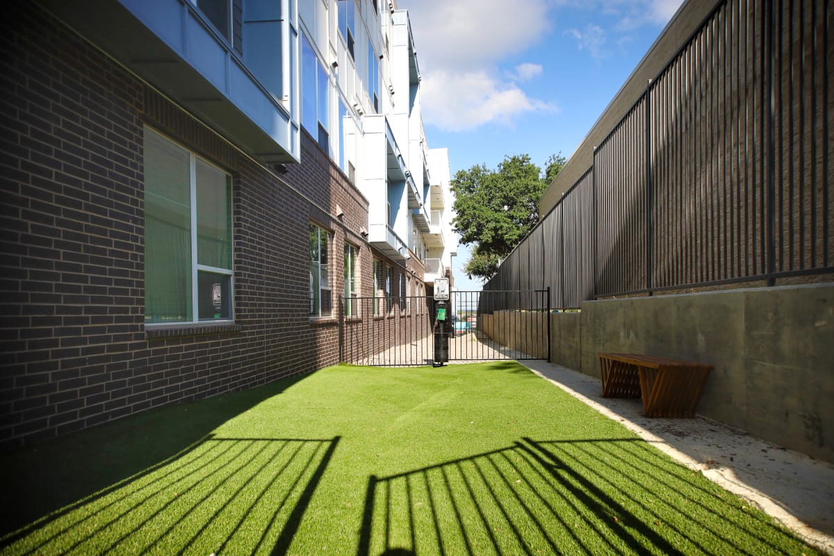 Brixton South Shore Photos Apartments Near Austin Airport