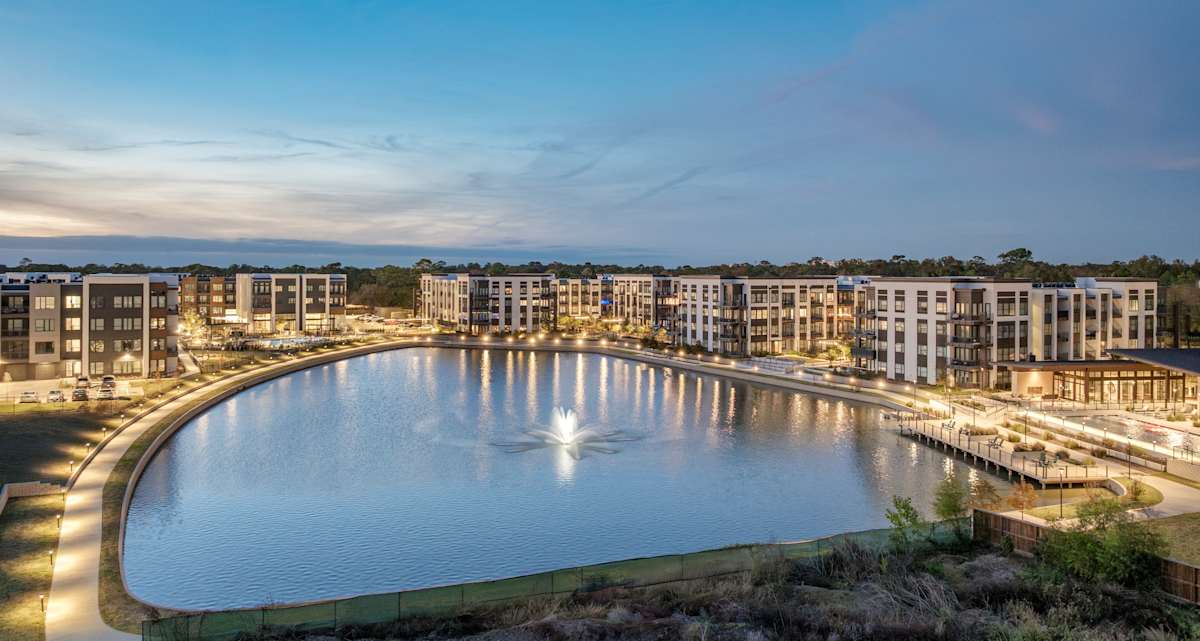 10X Iona Lakes Photos Luxury Apartments Cape Coral