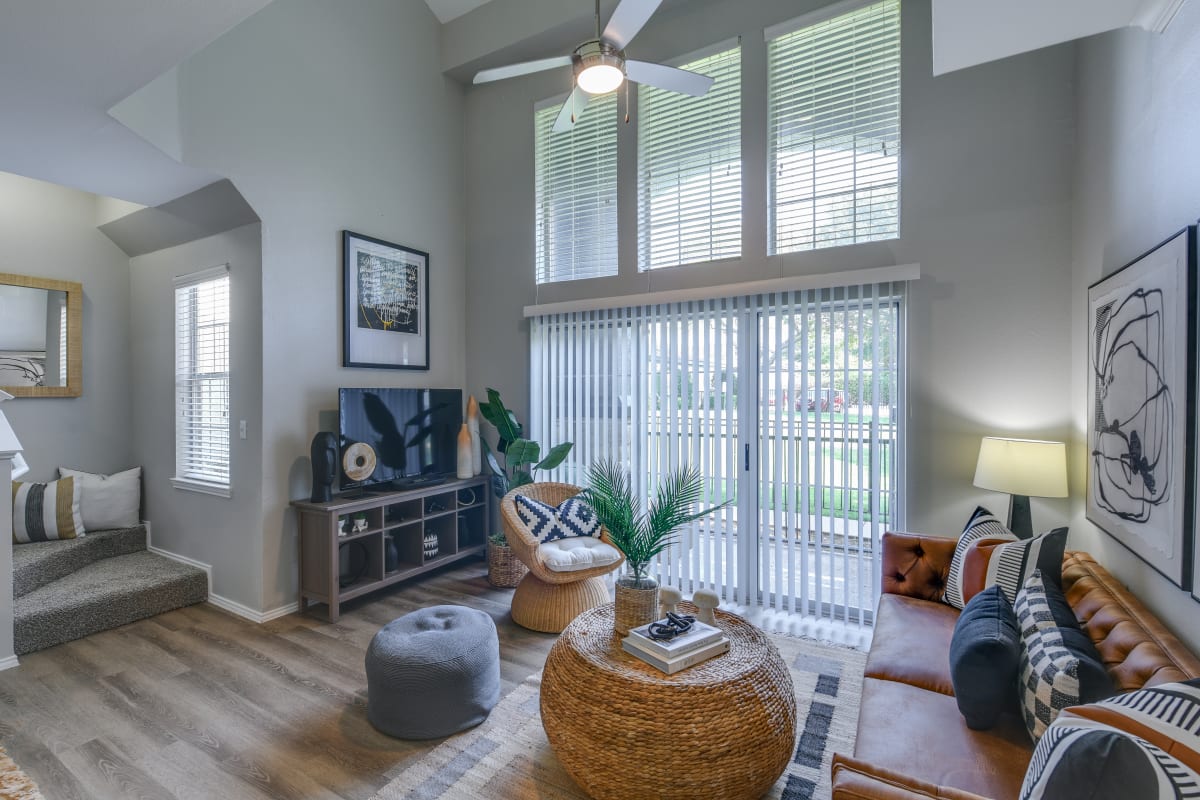 Langdon At Spring Creek apartment photo