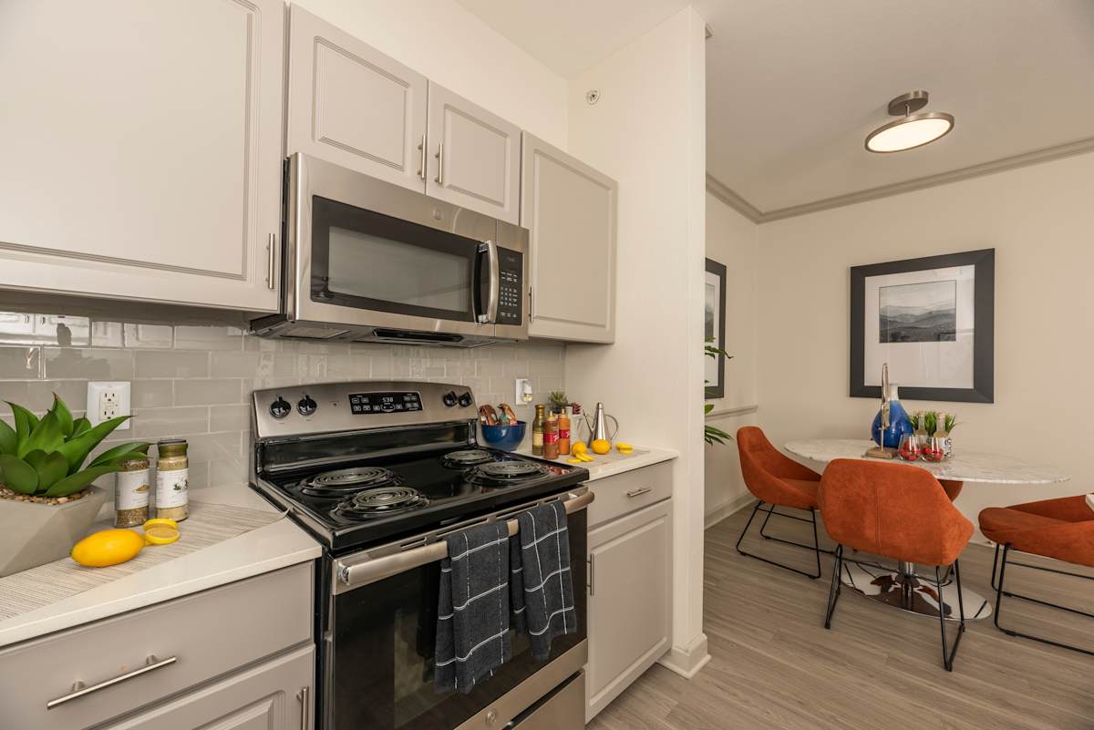 Woodbridge Villas Apartments apartment photo