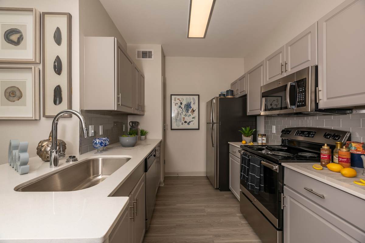 Woodbridge Villas Apartments apartment photo