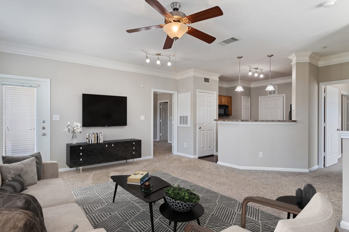 photos-apartments-77095-villas-at-huffmeister