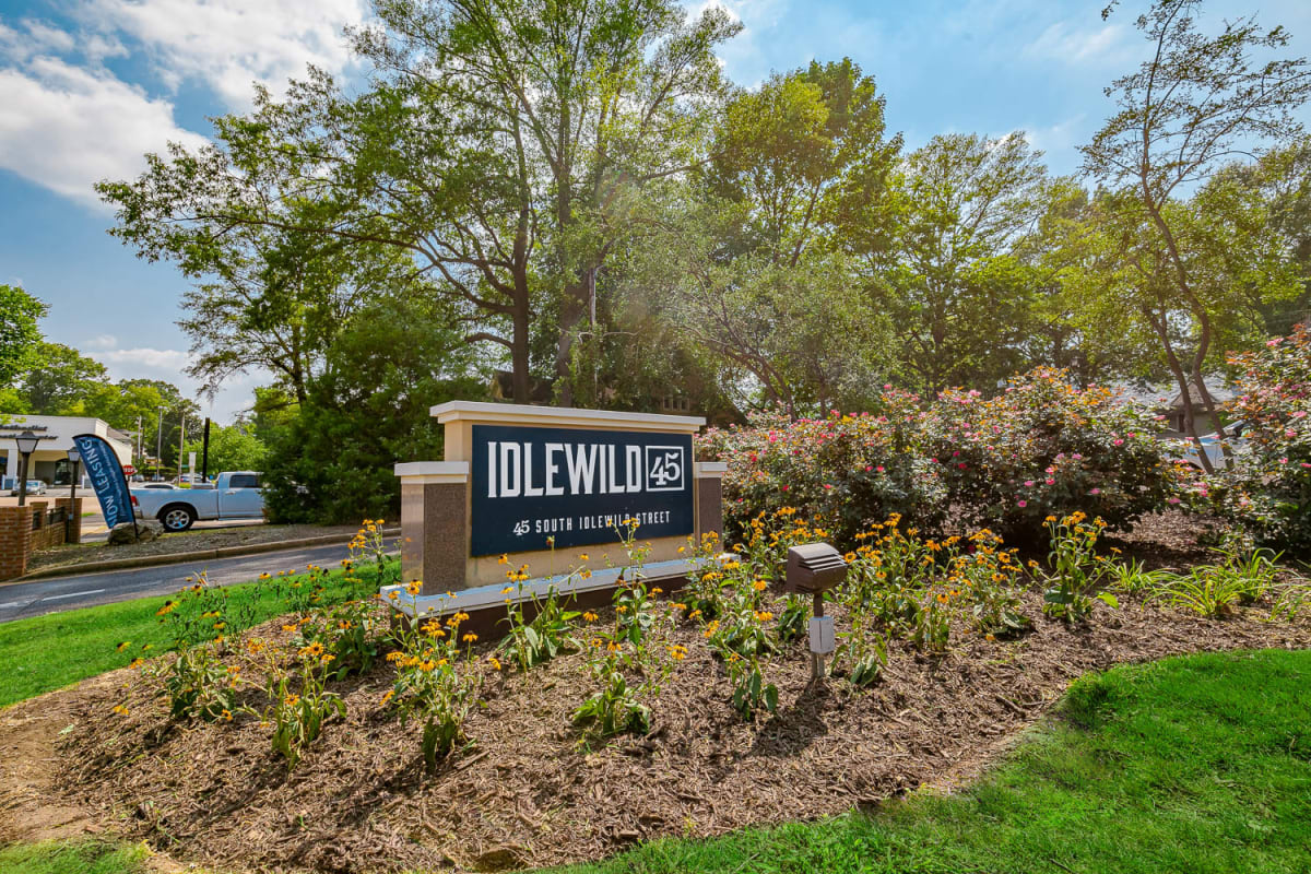 Gallery Apartments Near Overton Square Memphis