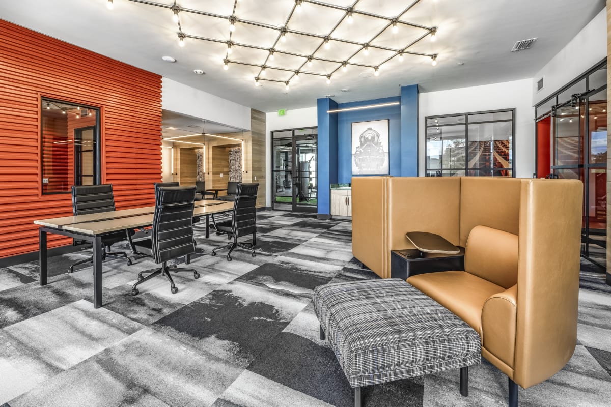 Apartments for Rent near Horizon West The Overlook Photos