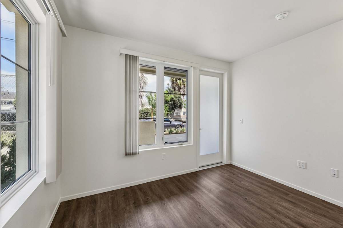 Cypress View (Jordan Downs Phase IIIB) — community photograph.