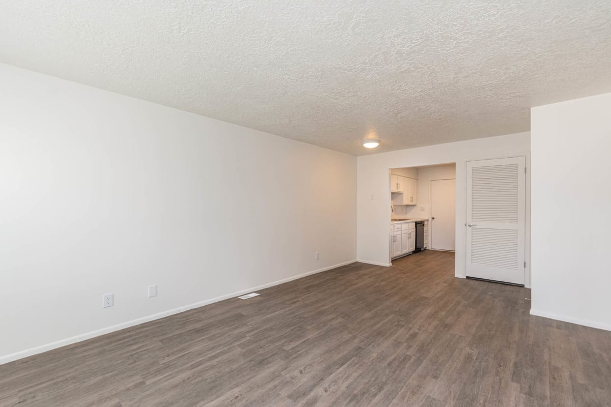 Roy, UT Apartments for Rent Cadence Apartment Homes