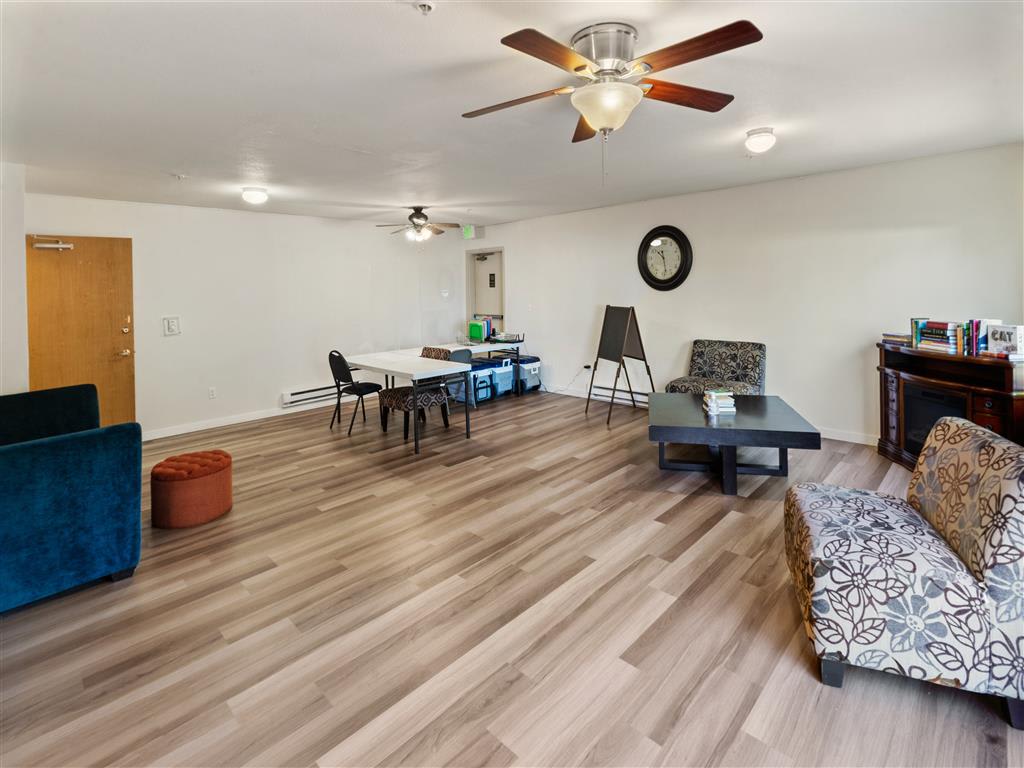 Photos and Video of Webster Court in Kent WA