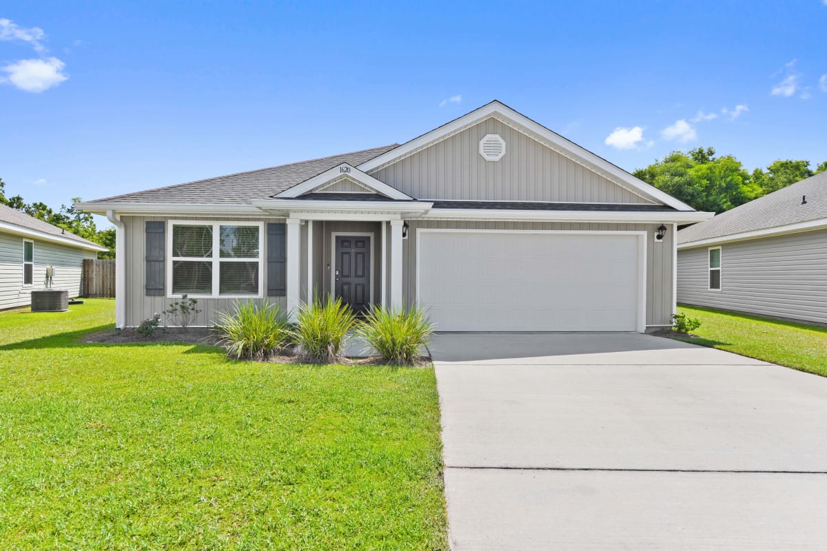 Rental Homes in Ocean Springs, MS Emerald Lakes South