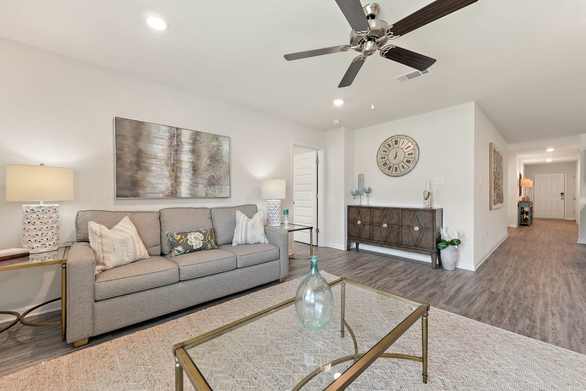 Rental Homes in Ocean Springs, MS Emerald Lakes South