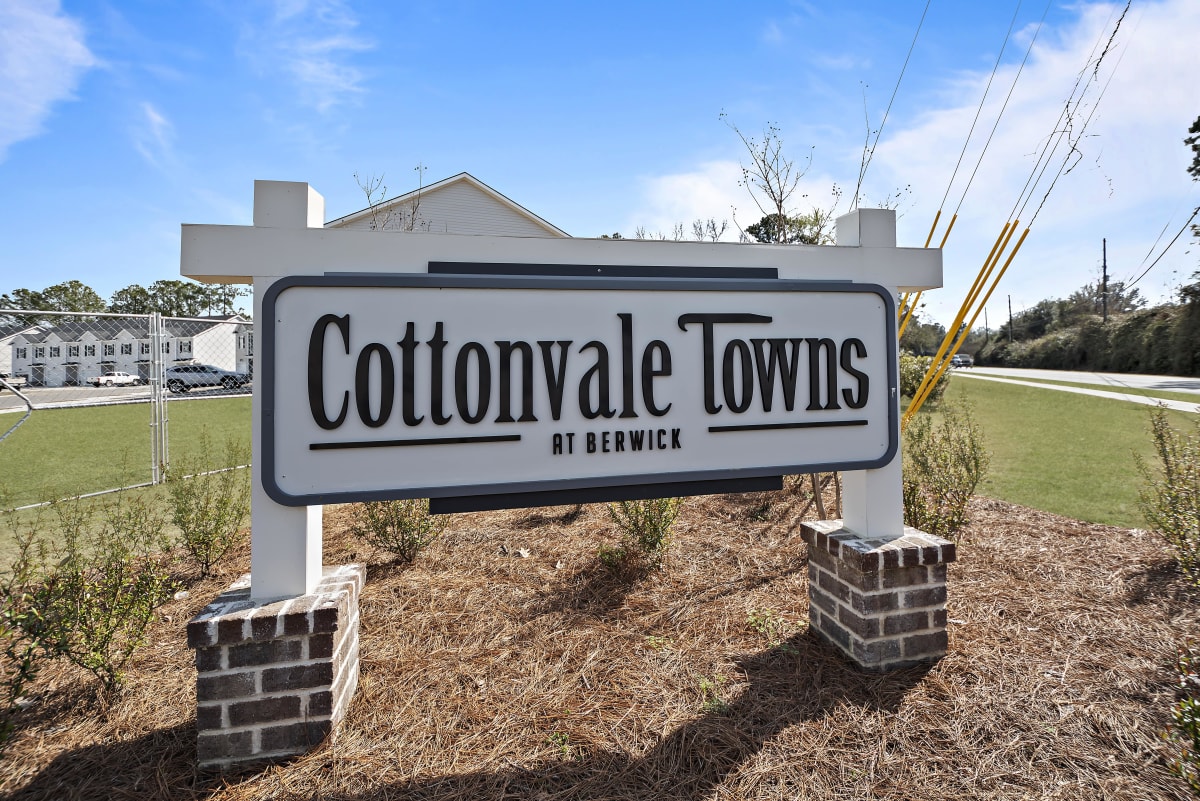 Photos and Video of Cottonvale Towns in Savannah, GA