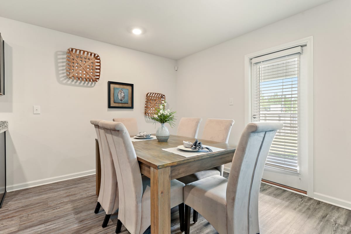 Rental Homes in Ocean Springs, MS Emerald Lakes South