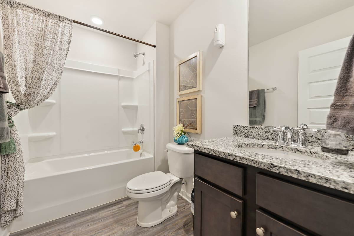 Rental Homes in Ocean Springs, MS Emerald Lakes South