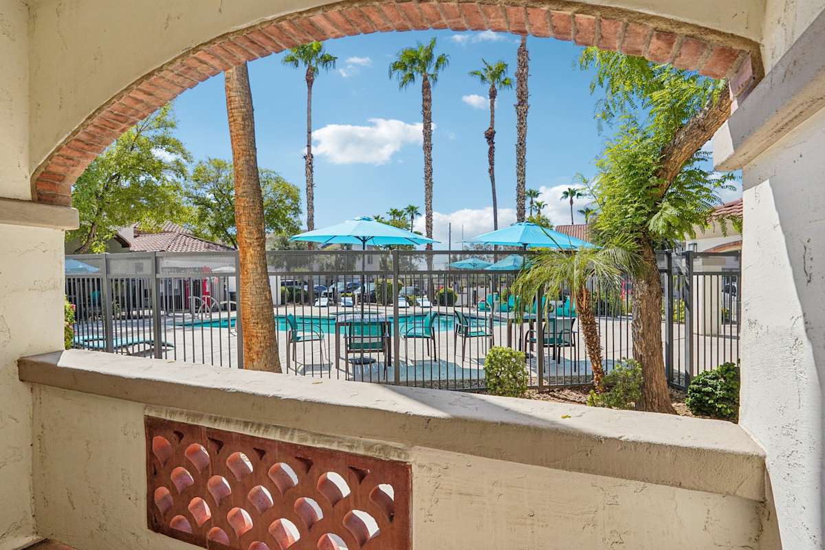Balcony or patio at Del Mar Apartments.