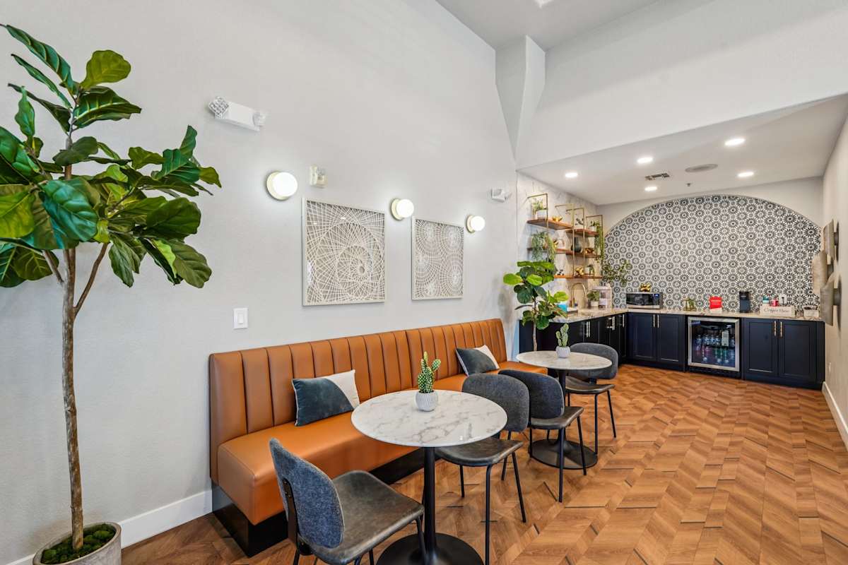 Shared interior space at Del Mar Apartments.