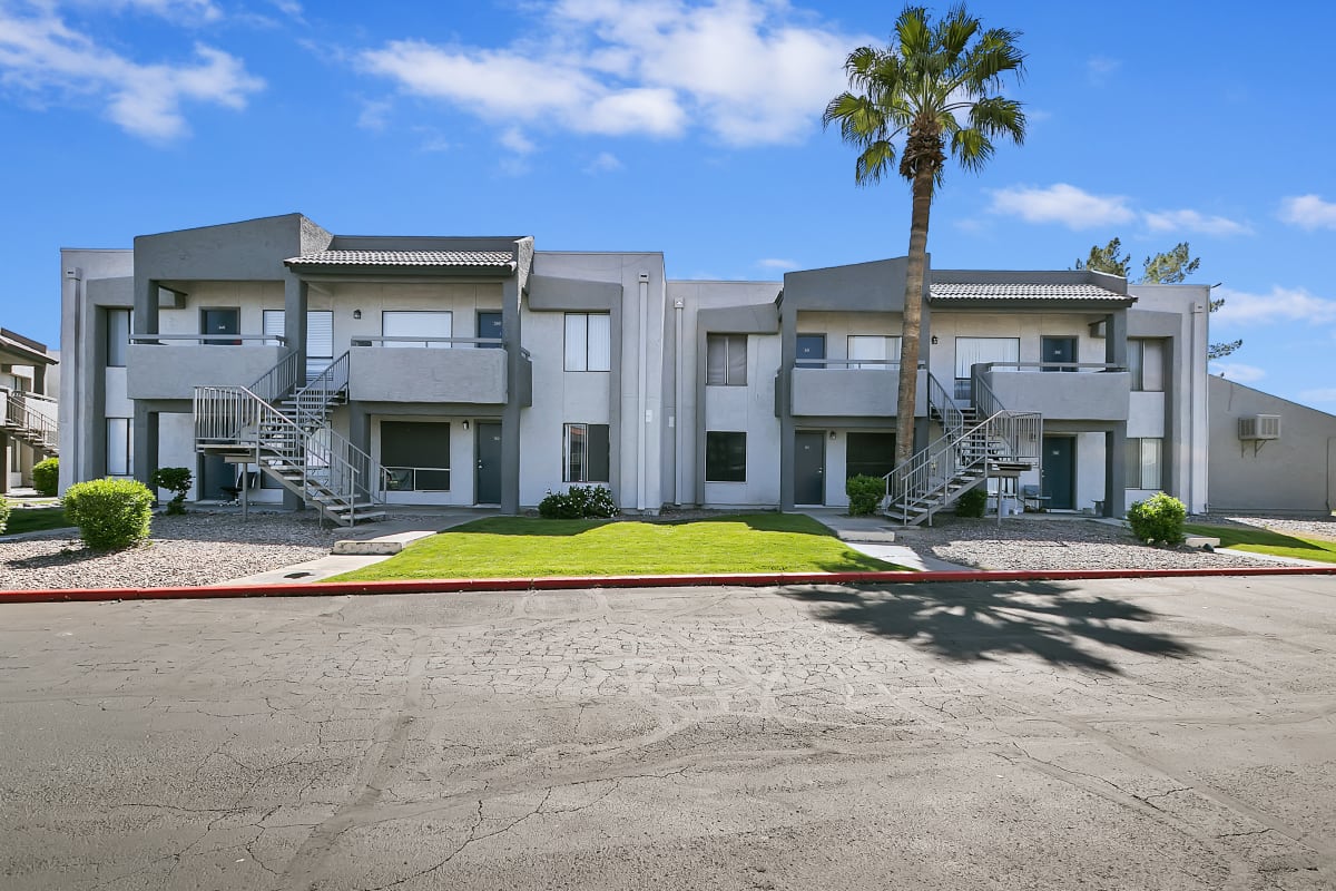 Glendale, AZ Apartments For Rent Ardella on 67th Gallery