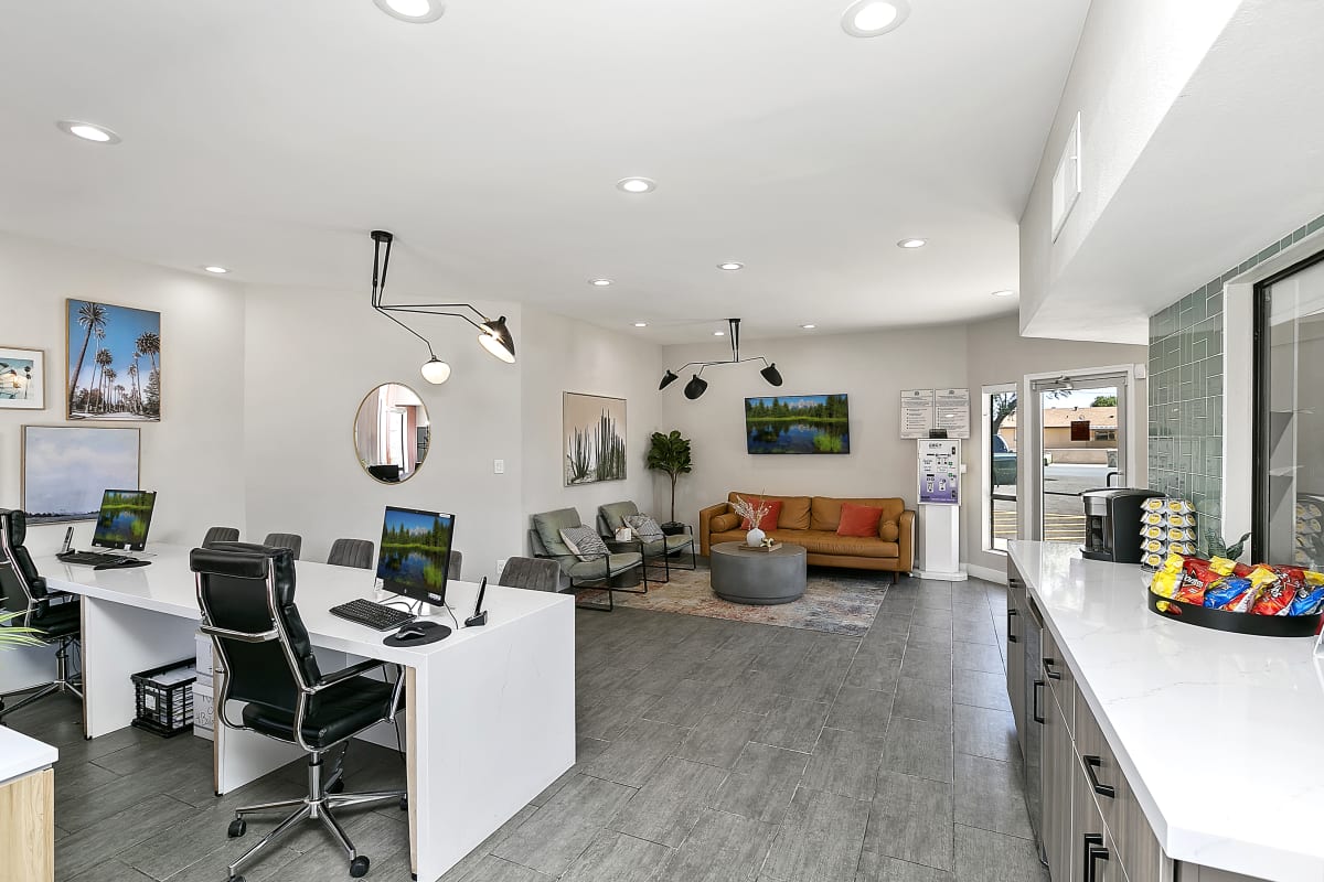 Glendale, AZ Apartments For Rent Ardella on 67th Gallery