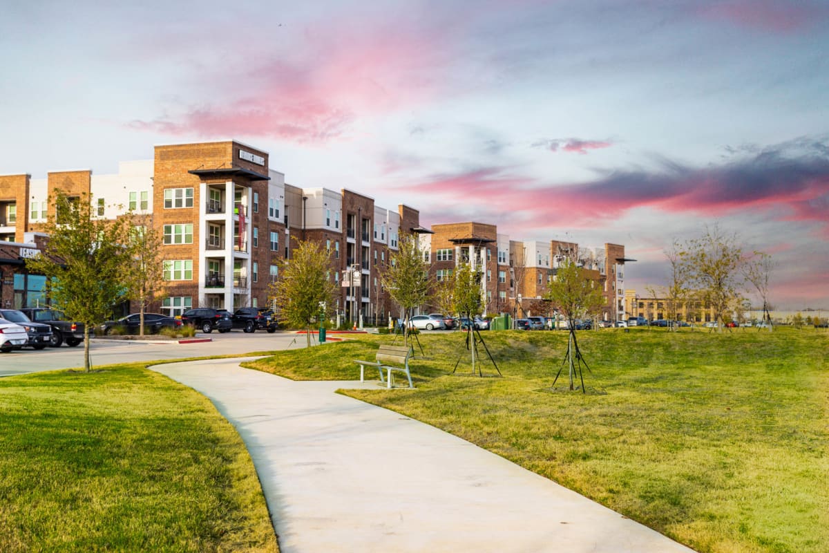 Heritage Towers apartment photo