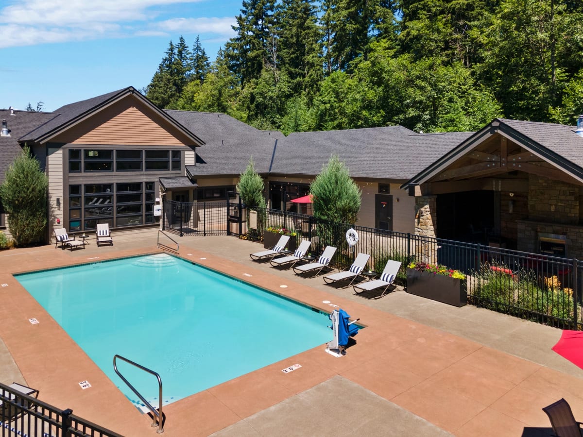 Photos and Video of Renwood Apartment Homes in Bonney Lake, WA