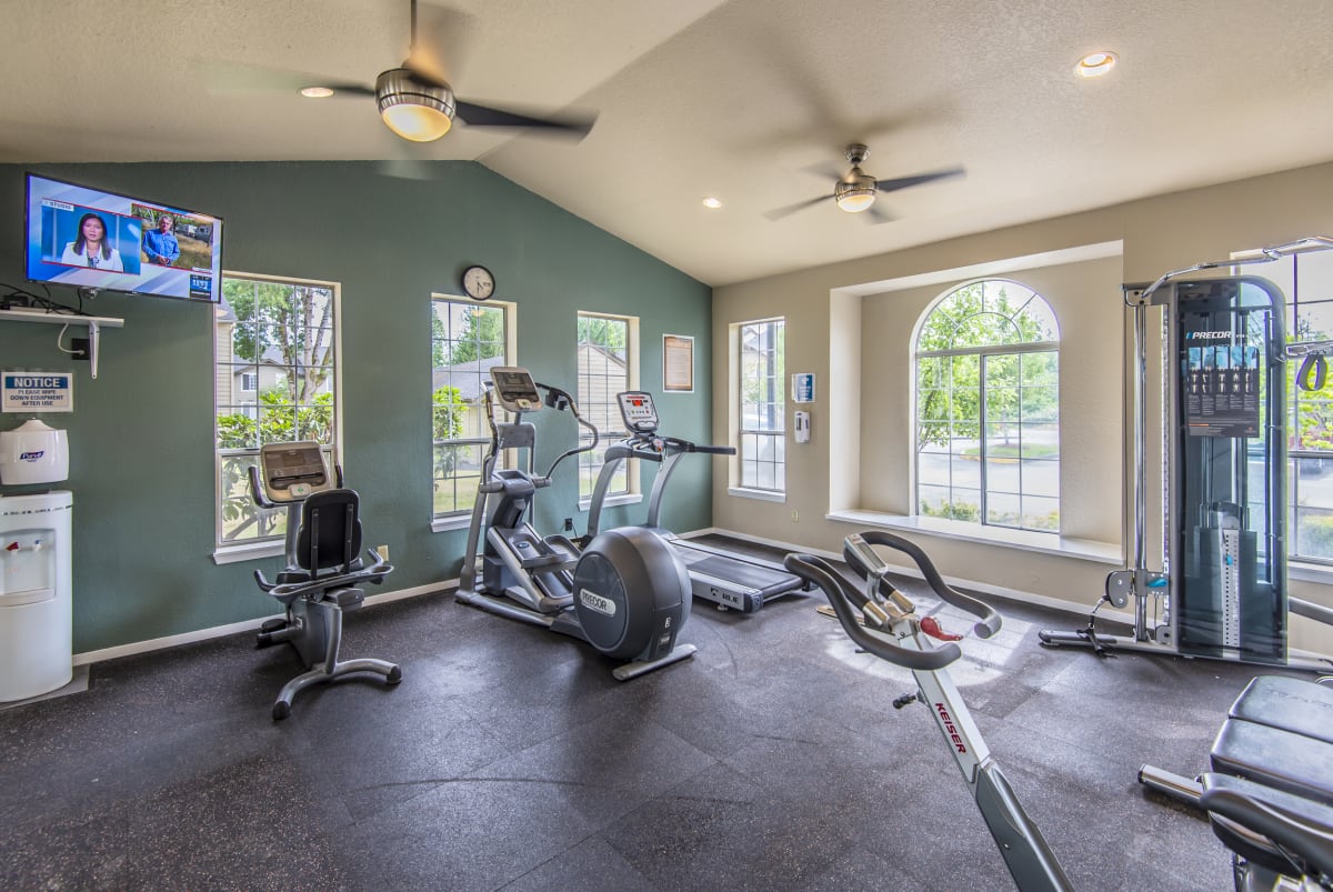 Photos and Video of Cobble Court in Pacific, WA