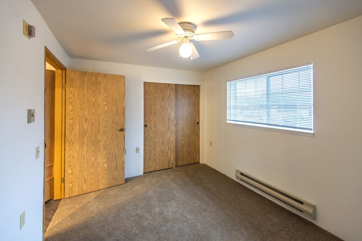 Photos and Video of Chinook Park Apartment Homes in Enumclaw, WA