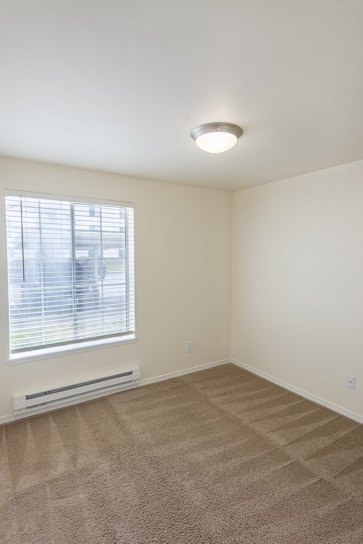 Photos and Video of Chinook Park Apartment Homes in Enumclaw, WA