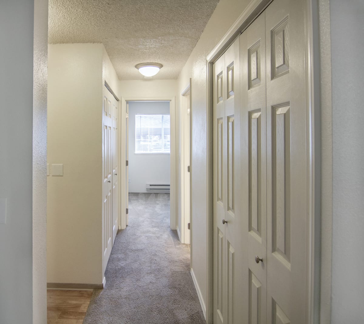 Photos and Video of Aspen Glade Apartments in Enumclaw, WA
