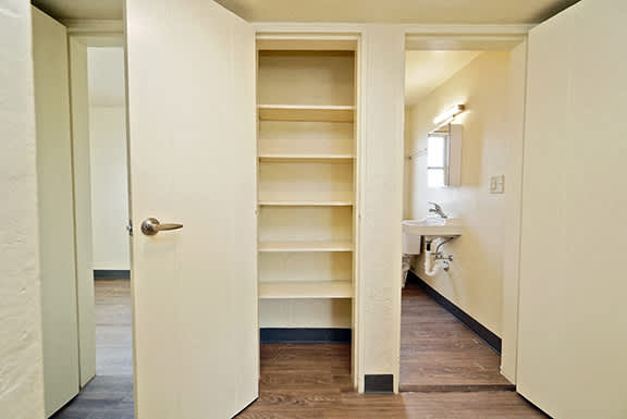 Property details for Princeton Court Apartments from MJ Peterson