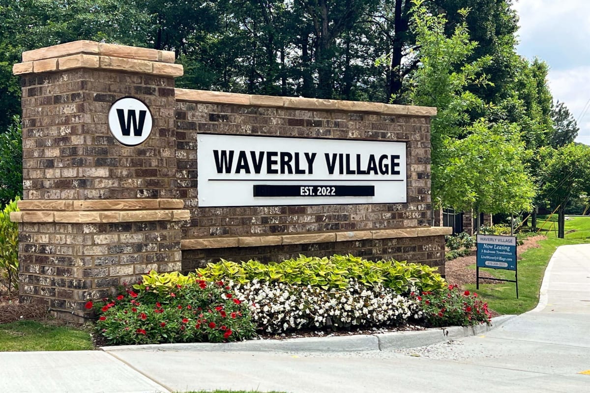 Waverly Village community sign and entrance - Lawrenceville, GA