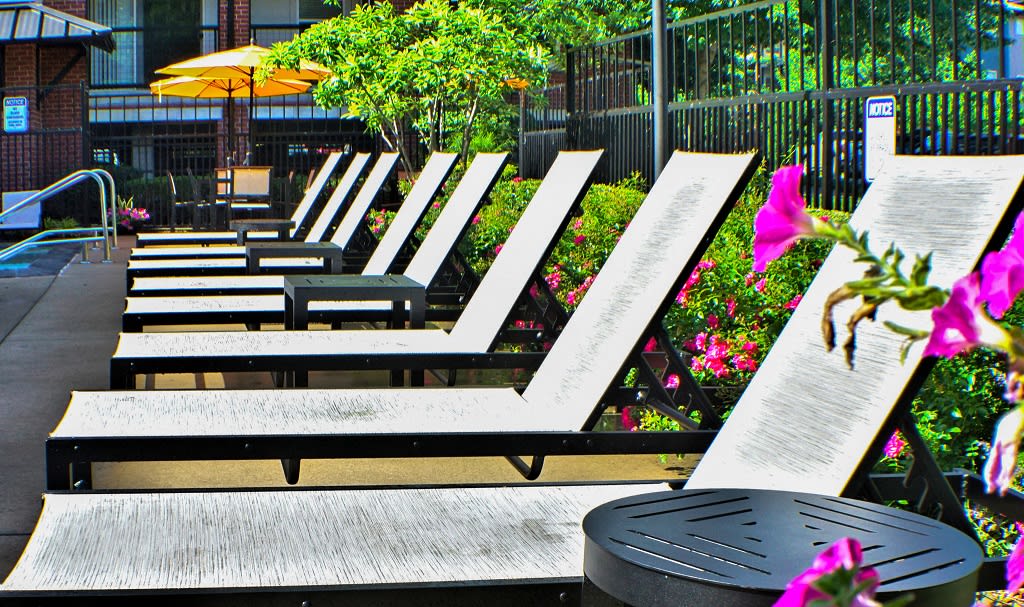 City Place at Westport poolside seating and cabana area - Kansas City, MO